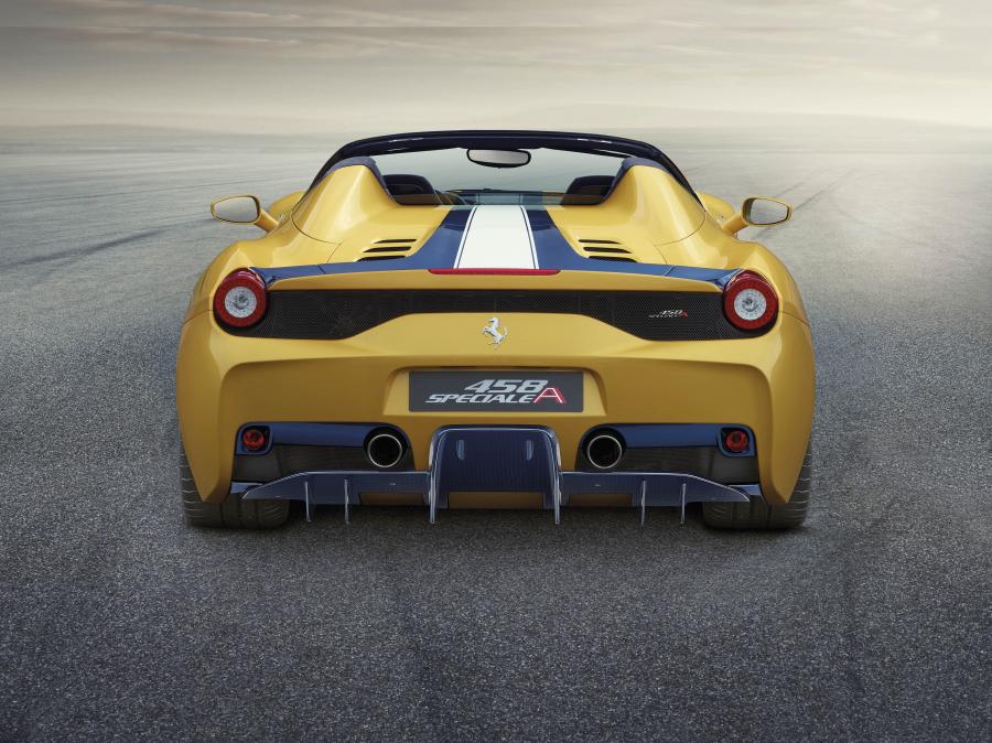  Ferrari 458 Italia Speciale A 2014 года  (фото 6 из 24)